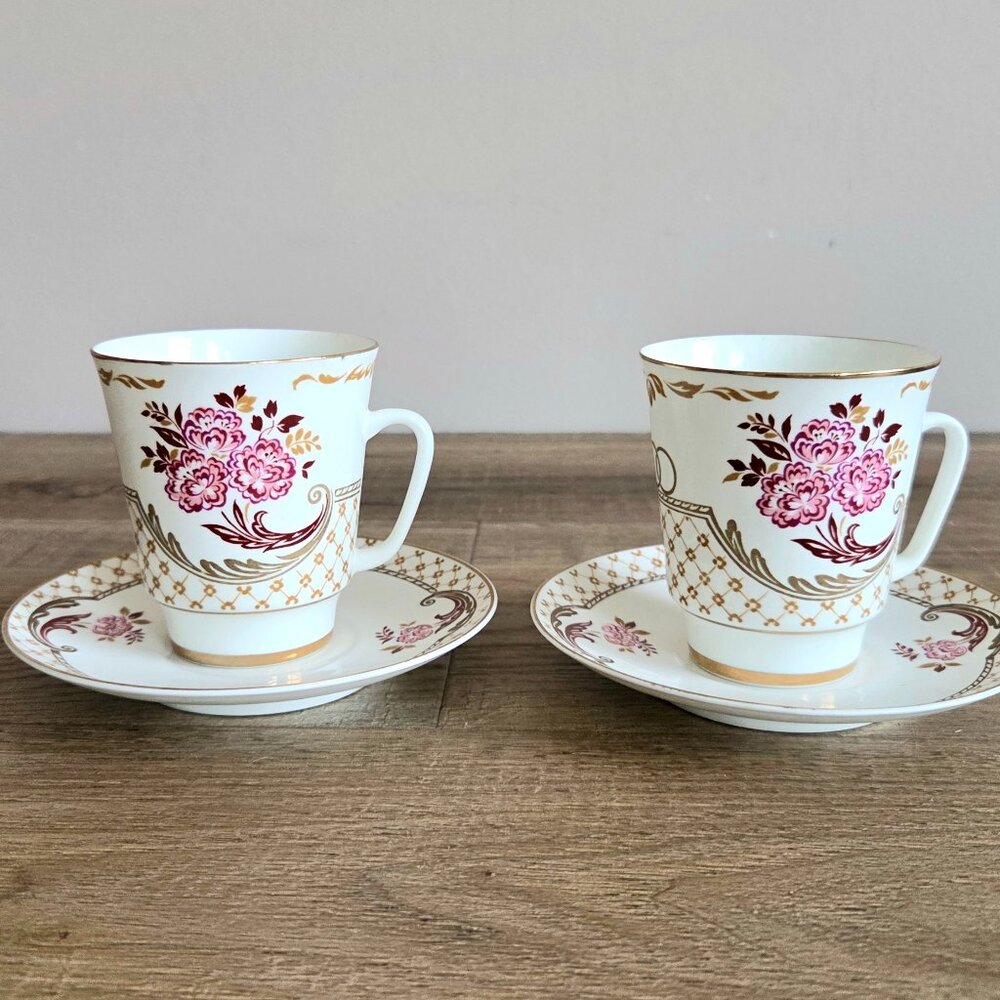 1980s Imperial Lomonosov made in USSR Wedding 2 porcelain cups and saucers. - Picture 1 of 8